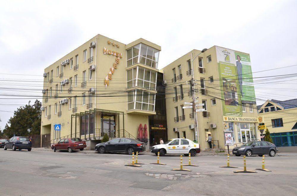 קלוז'-נאפוקה Hotel Seven מראה חיצוני תמונה